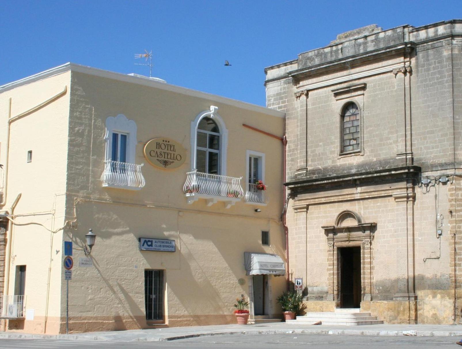 Hotel Castello Mesagne Bagian luar foto