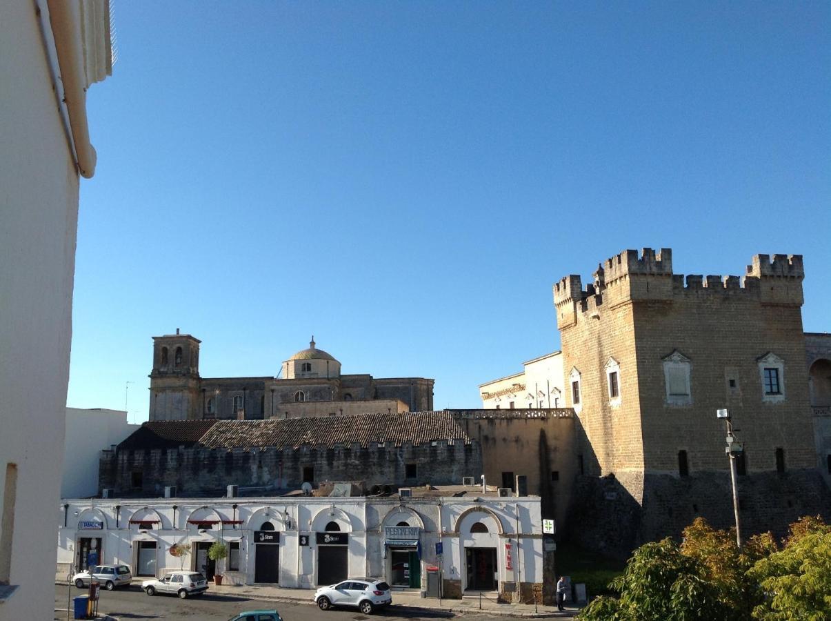 Hotel Castello Mesagne Bagian luar foto