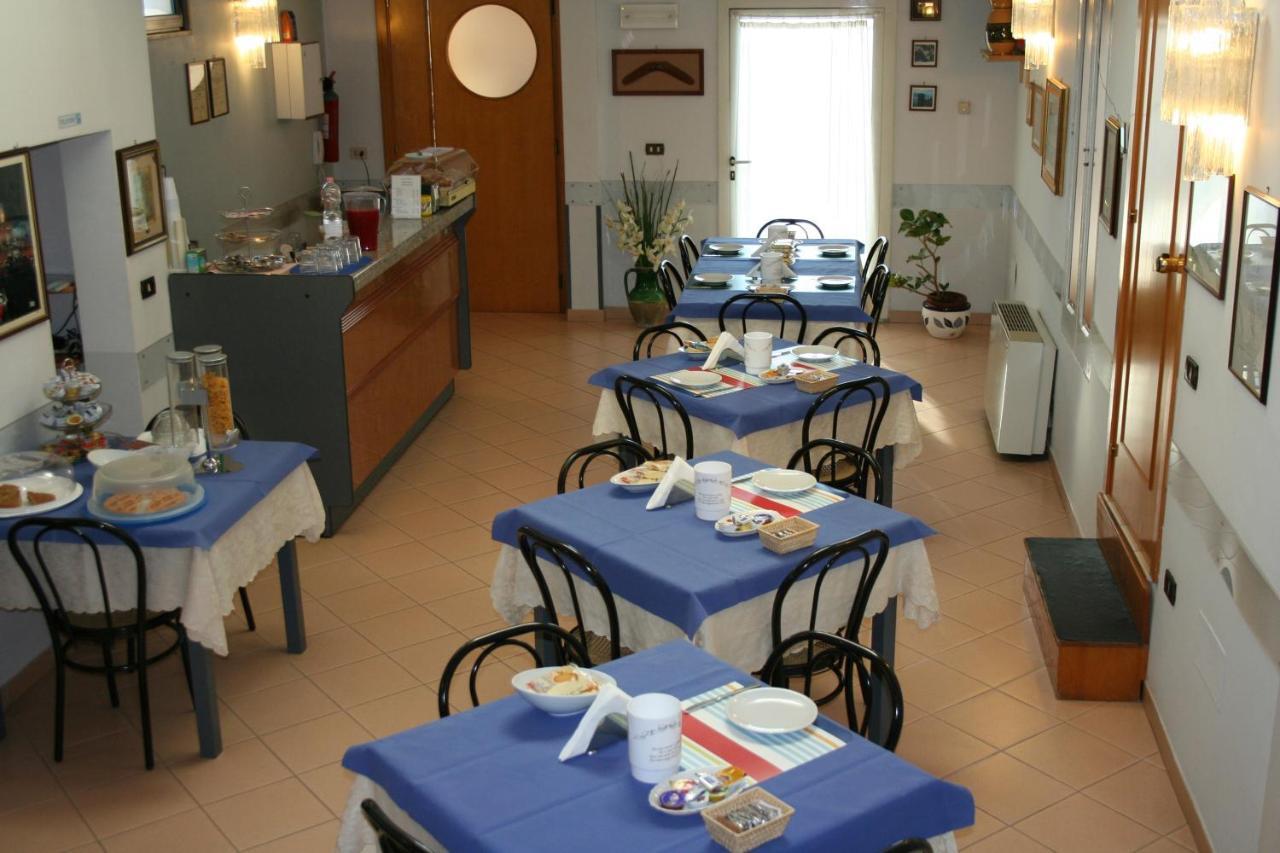 Hotel Castello Mesagne Fasilitas foto